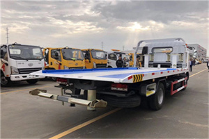 平江区汽车救援补胎