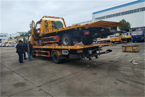 平江区同城汽车补胎