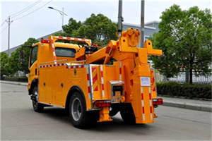 平江区高速路拖车费